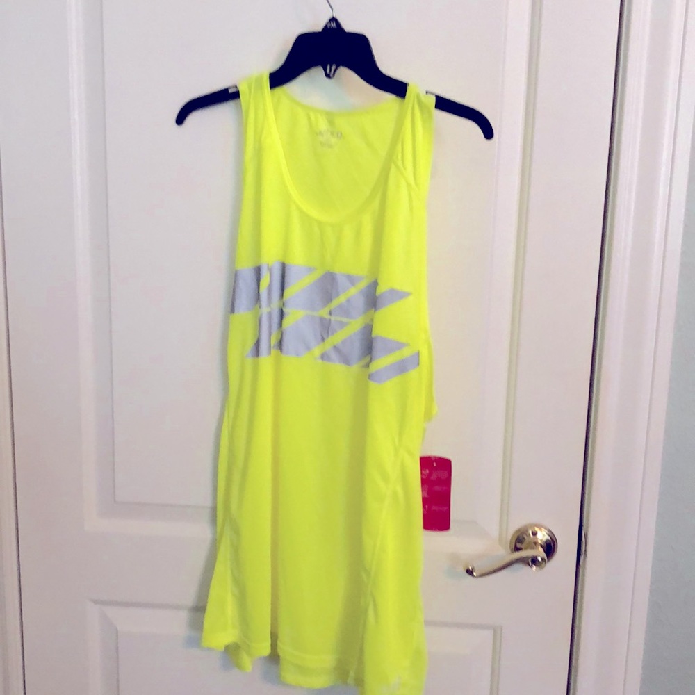 BCG workout top